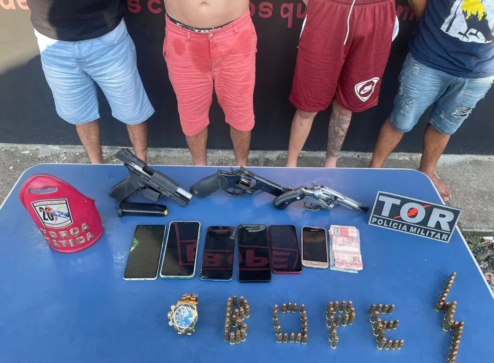 Quadrilha suspeita de roubar em Manaus cerca de R$ 300 mil e 60 armas é presa em Boa Vista