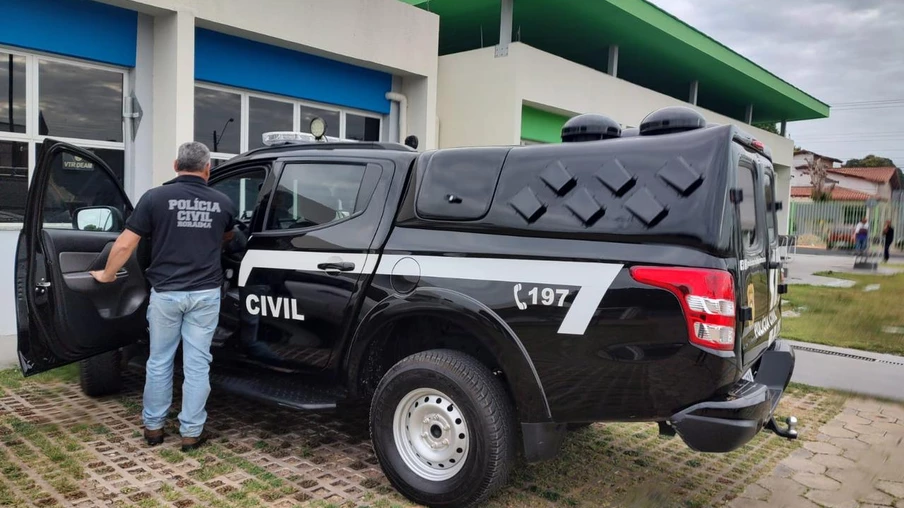 Policial militar da reserva foi preso por abusar sexualmente de três garotos de 12 anos em escola militarizada em Roraima