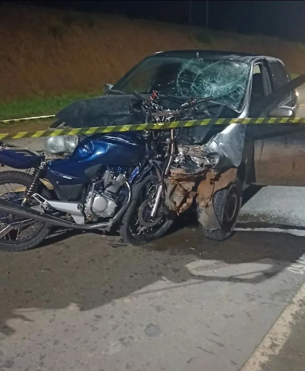 Acidente ocorreu na madrugada deste domingo — Foto: Arquivo pessoal
