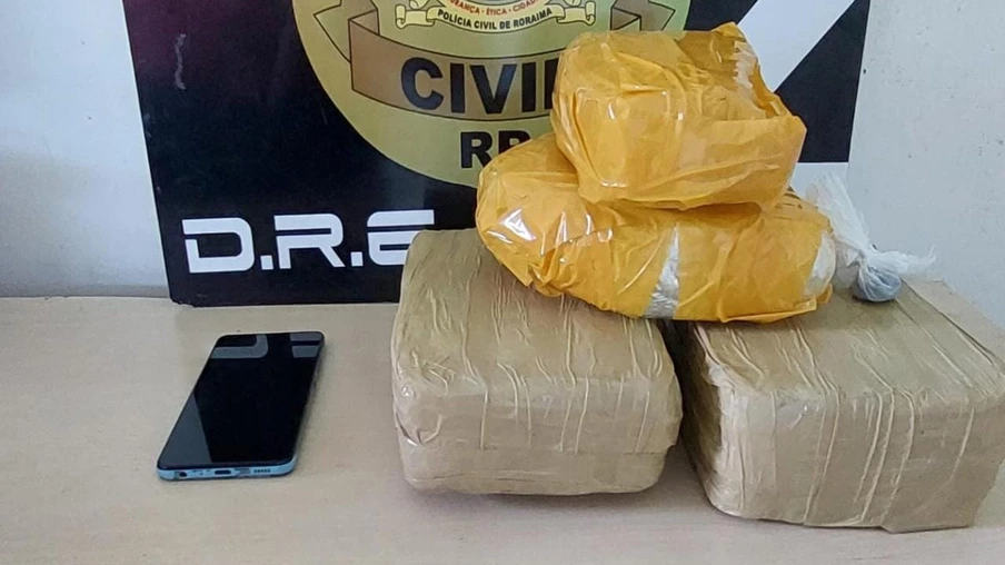 Polícia Civil prende suspeito com 3,5kg de Skank no bairro Paraviana